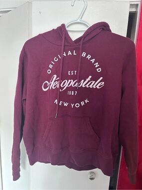 burgundy aeropostale hoodie